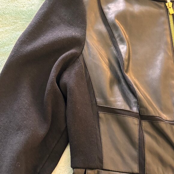 Chico's Faux Leather Jacket Size 0 Petite - Picture 6 of 12